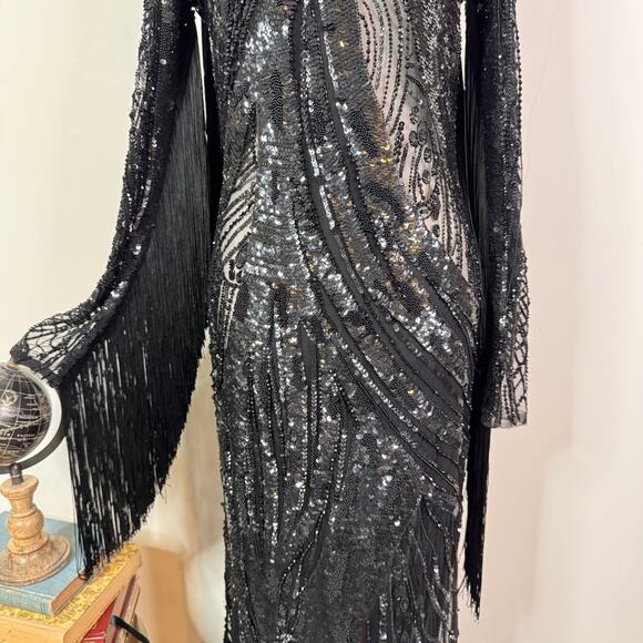 Elie Saab Bead Embroidered Gown “Dark Waves” Black Sequin Fringe FR 38 $15000 - Picture 3 of 16